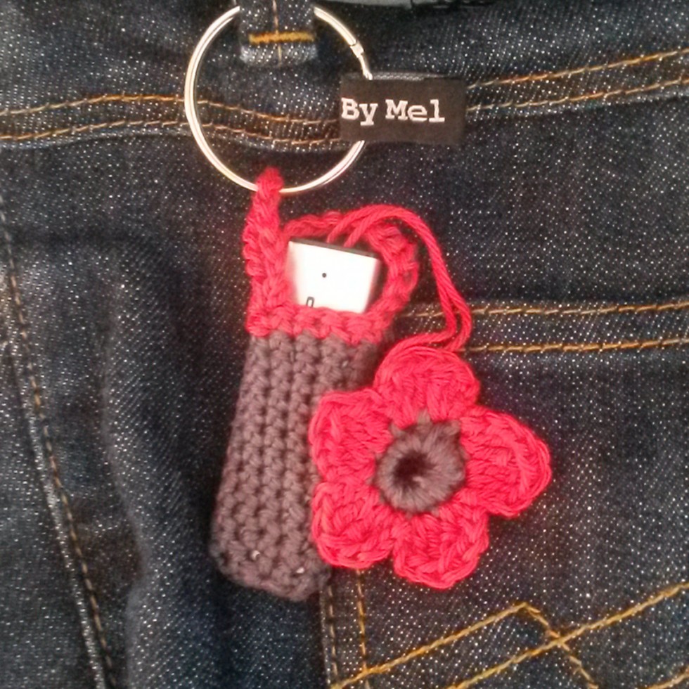 Porte-clés USB au crochet