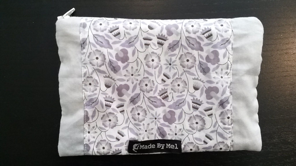 trousse zippée dos