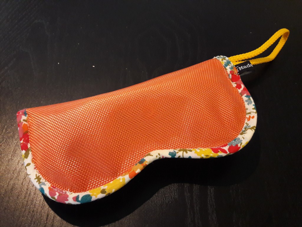 Etui à lunettes - dos